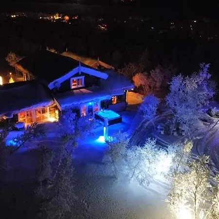 Saana Aurora Panorama Ferienhaus Kilpisjärvi